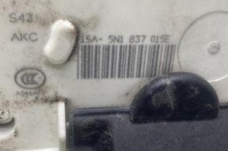 Serrure avant gauche VOLKSWAGEN SCIROCCO 3