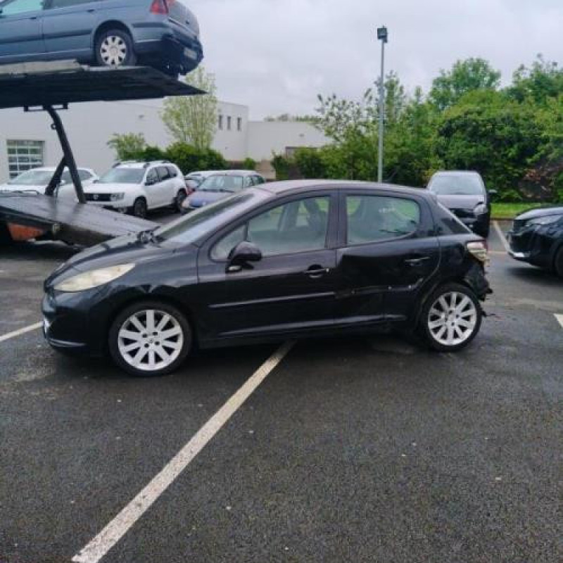 Boitier servitude moteur (BSM) PEUGEOT 207 Photo n°6
