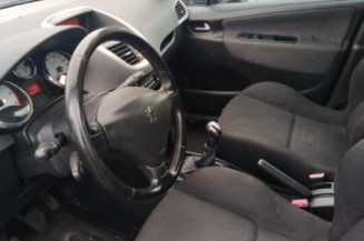 Boitier servitude moteur (BSM) PEUGEOT 207