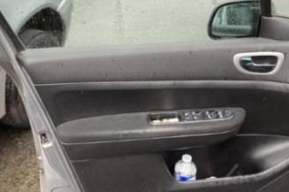 Boitier servitude moteur (BSM) PEUGEOT 307