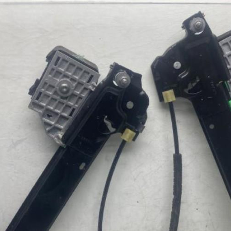 Leve vitre electrique arriere droit CITROEN C6 Photo n°9