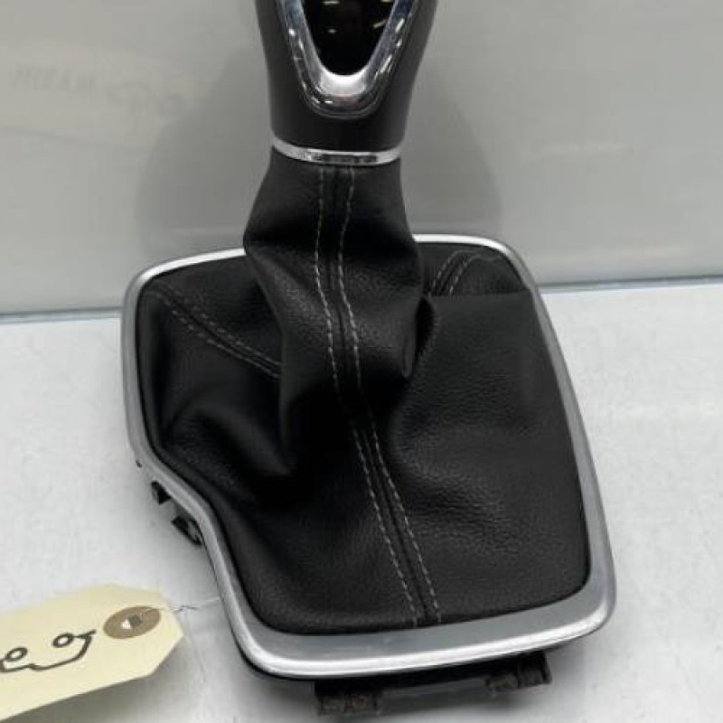 Pommeau de vitesses OPEL INSIGNIA 2 SPORTS Photo n°3