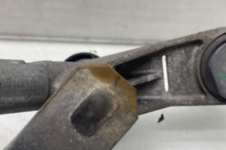 Moteur essuie glace avant RENAULT CLIO 4