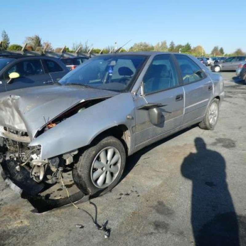 Feu arriere secondaire gauche (feux) CITROEN XANTIA Photo n°8
