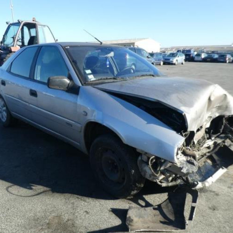 Feu arriere secondaire gauche (feux) CITROEN XANTIA Photo n°9