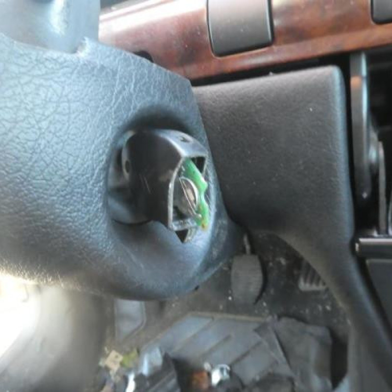 Feu arriere secondaire gauche (feux) CITROEN XANTIA Photo n°18