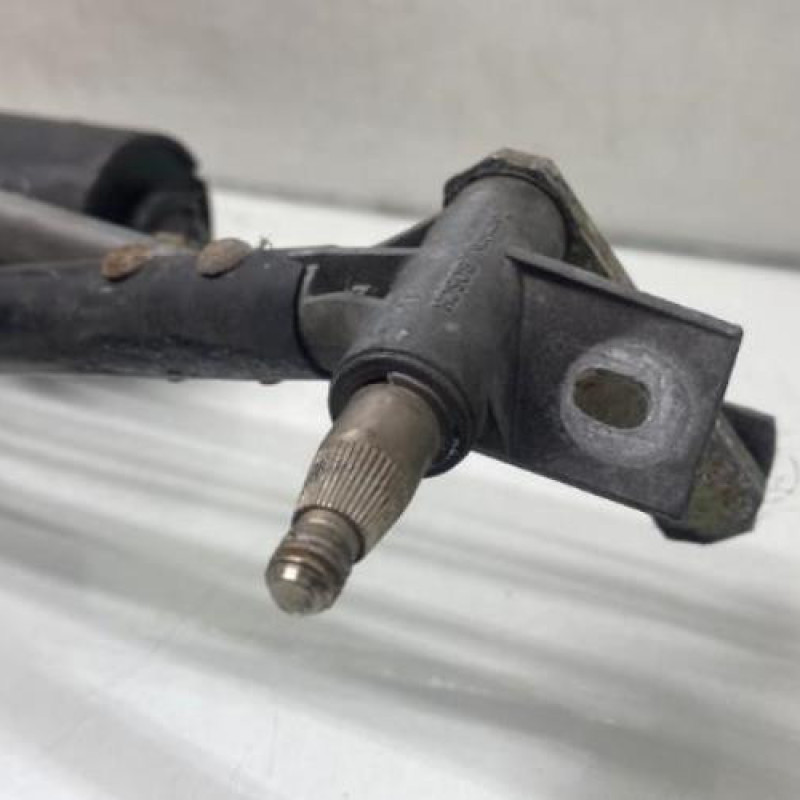 Moteur essuie glace avant AUDI CABRIOLET Photo n°3