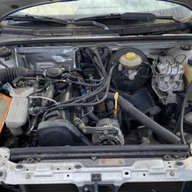 Moteur essuie glace avant AUDI CABRIOLET Photo n°18