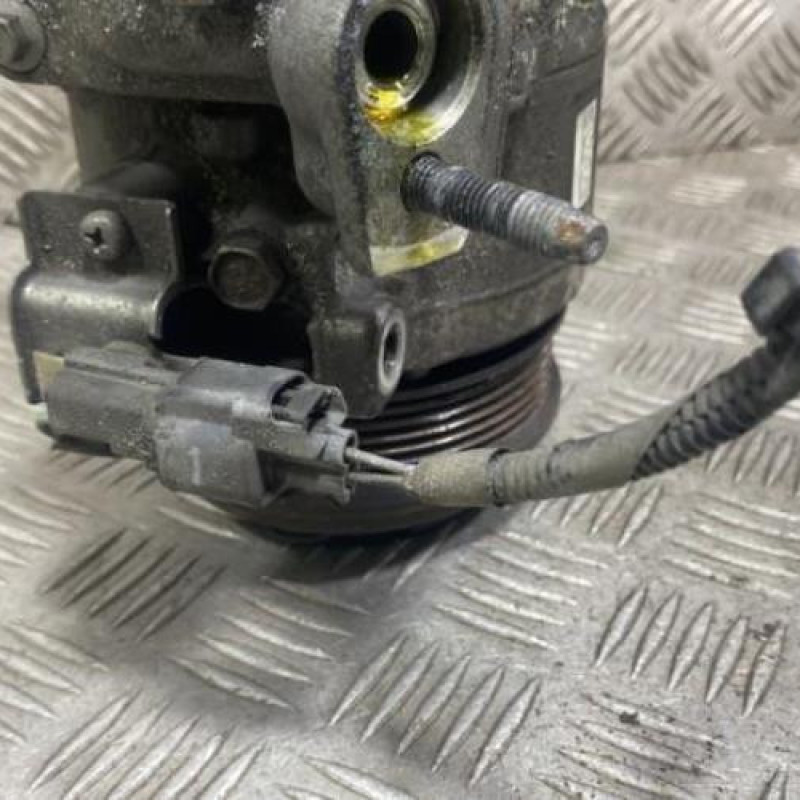 Compresseur clim FORD C-MAX 2 Photo n°3