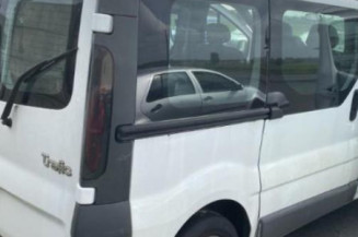 Amortisseur avant droit RENAULT TRAFIC 2