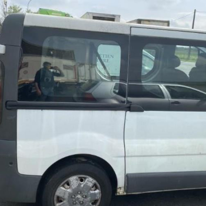 Amortisseur avant droit RENAULT TRAFIC 2 Photo n°9
