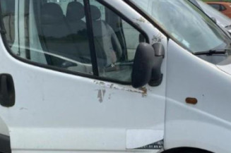 Amortisseur avant droit RENAULT TRAFIC 2