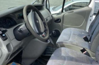 Amortisseur avant droit RENAULT TRAFIC 2