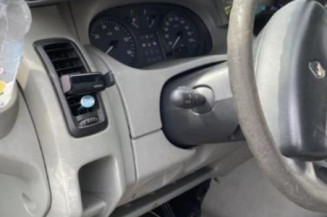 Amortisseur avant droit RENAULT TRAFIC 2