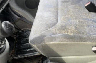 Amortisseur avant droit RENAULT TRAFIC 2