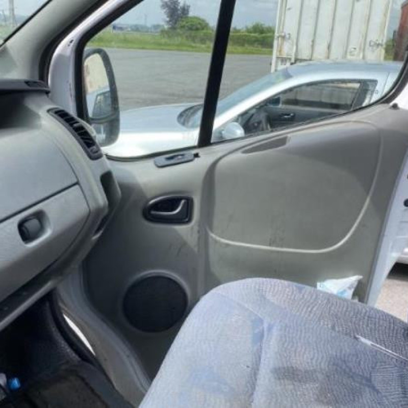 Amortisseur avant droit RENAULT TRAFIC 2 Photo n°20