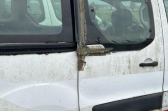 Porte laterale gauche CITROEN BERLINGO 2