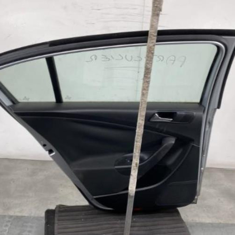 Porte arriere gauche VOLKSWAGEN PASSAT 5 Photo n°8