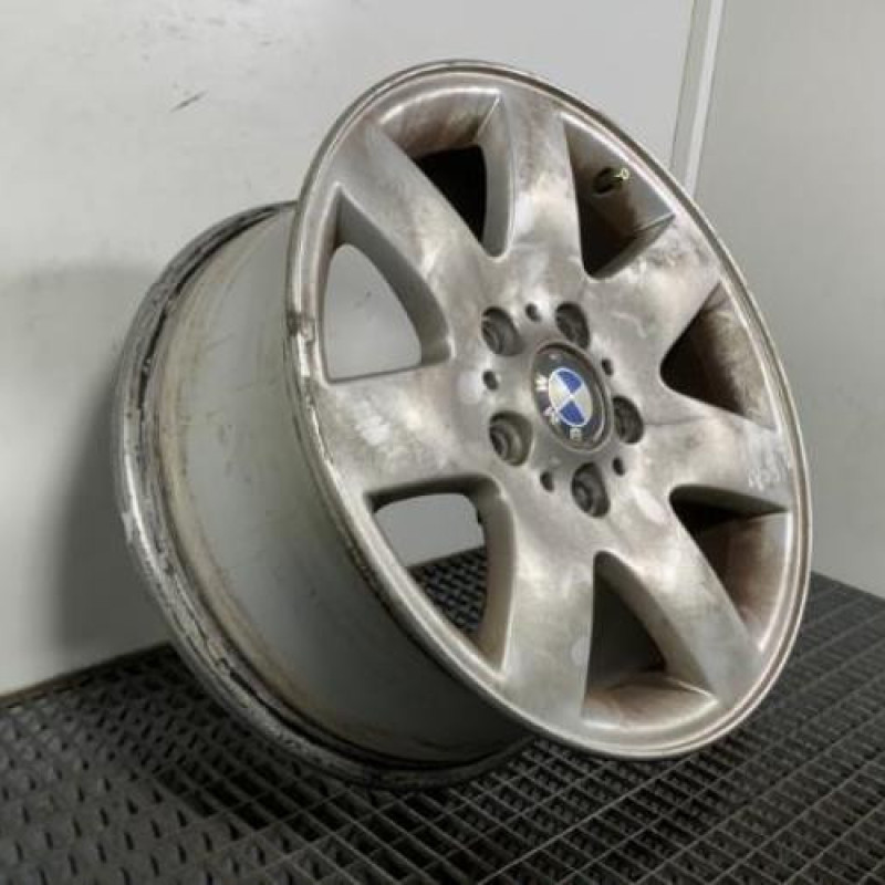 Jante BMW SERIE 3 E46 Photo n°3