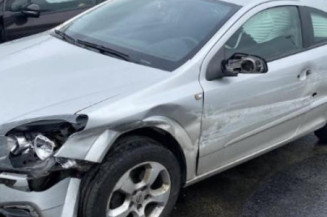 Alternateur OPEL ASTRA H