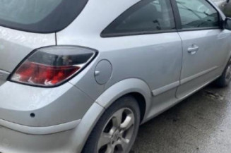 Alternateur OPEL ASTRA H