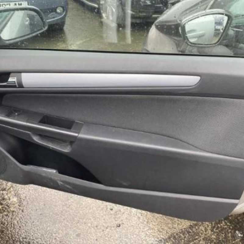 Alternateur OPEL ASTRA H Photo n°14