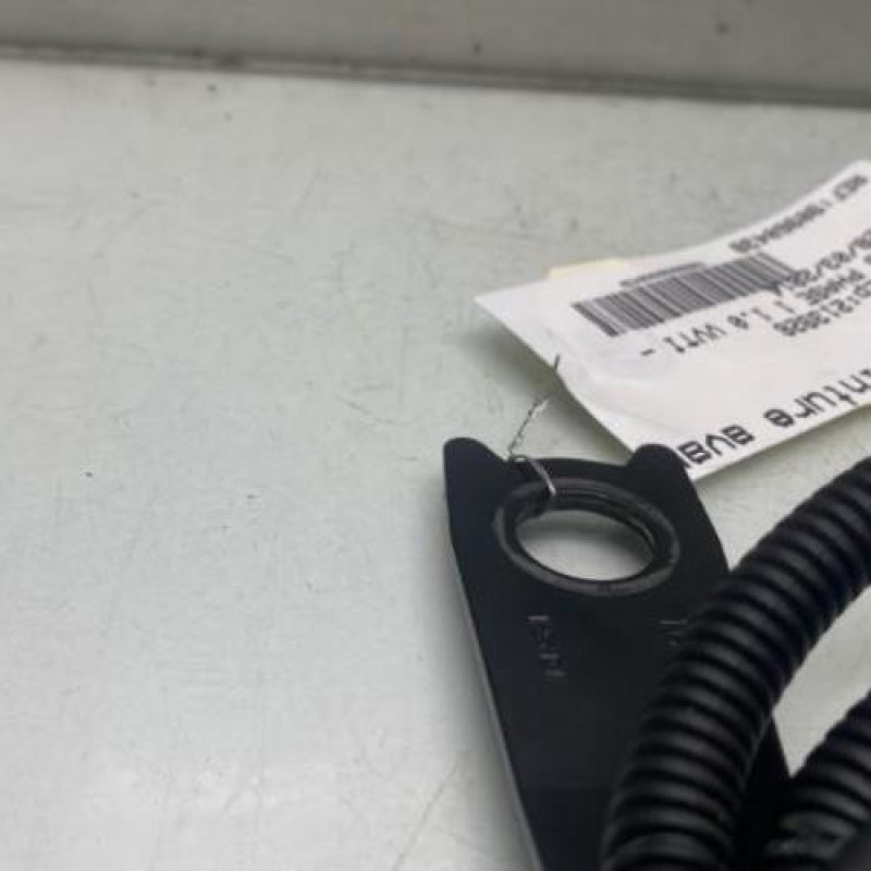 Attache ceinture avant droit TOYOTA YARIS 3 Photo n°6