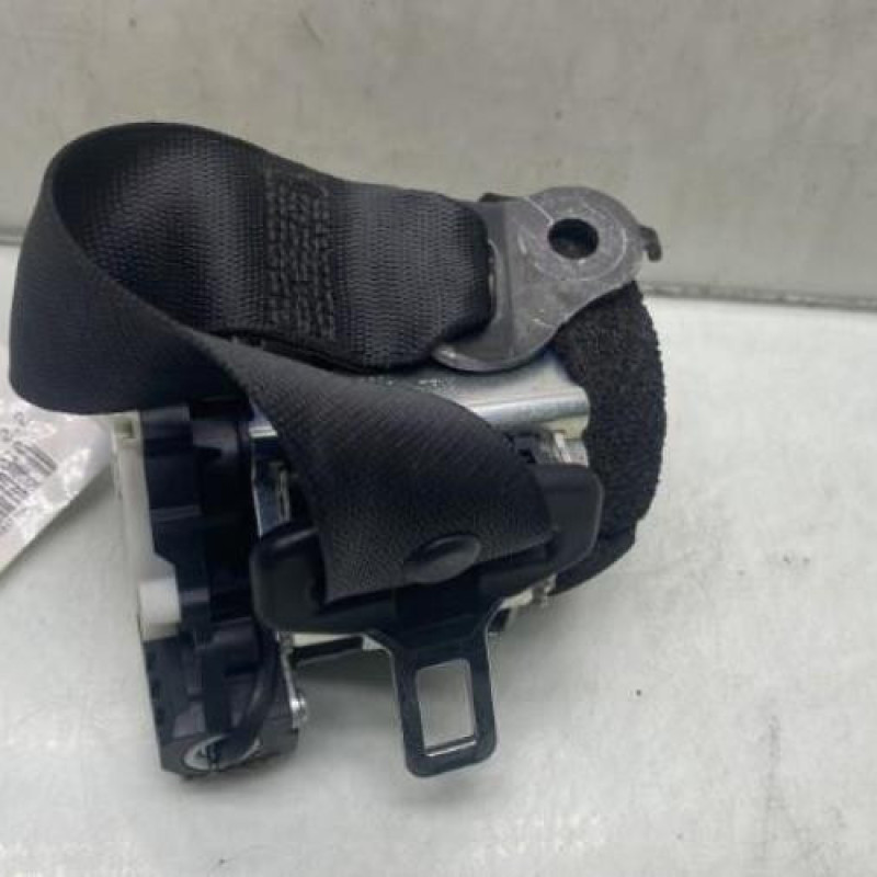 Pretensionneur de ceinture arriere gauche MERCEDES CLASSE C 204 Photo n°1