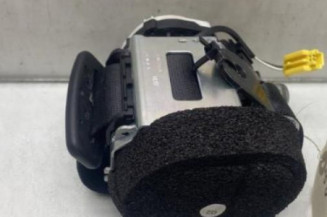 Pretensionneur de ceinture arriere gauche MERCEDES CLASSE C 204