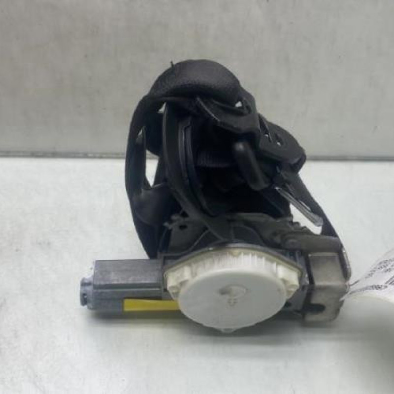 Pretensionneur de ceinture avant droit MERCEDES CLASSE C 204 Photo n°4