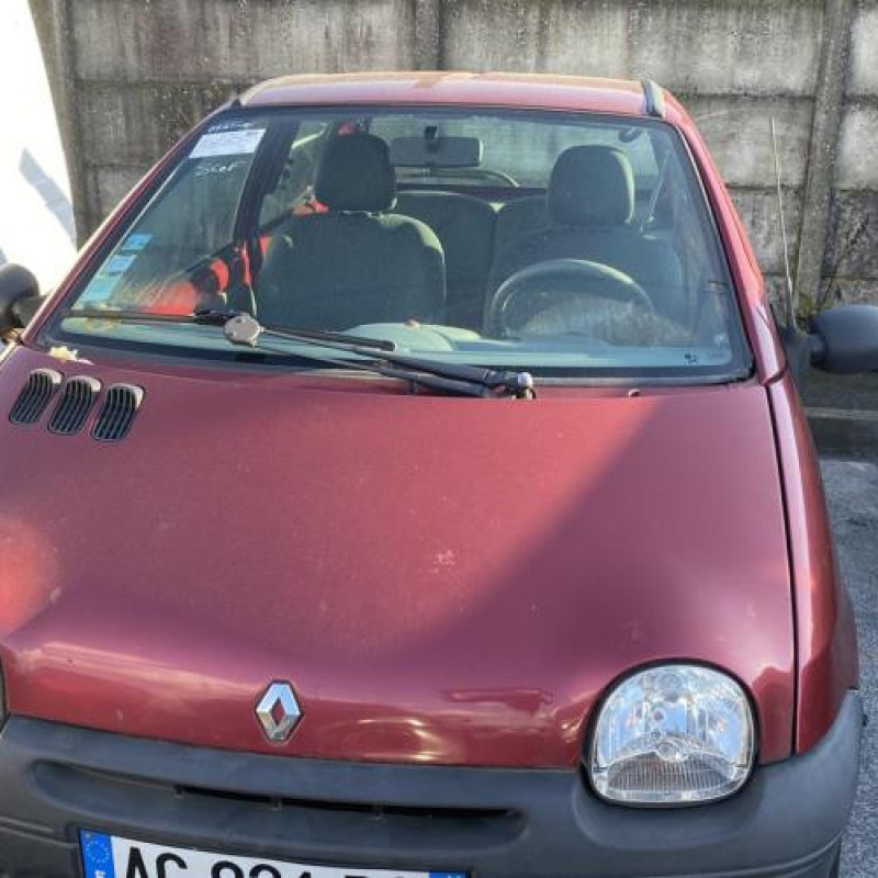 Pretensionneur de ceinture avant gauche RENAULT TWINGO 1 Photo n°18
