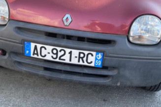 Pretensionneur de ceinture avant gauche RENAULT TWINGO 1