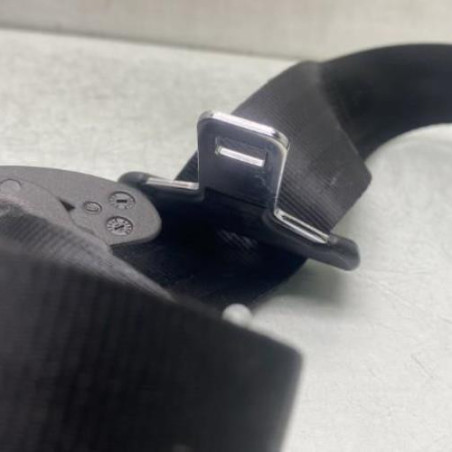 Pretensionneur de ceinture avant droit PEUGEOT 5008 1