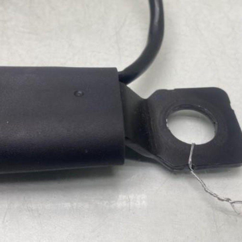 Attache ceinture avant droit SUZUKI SWIFT 4 Photo n°3