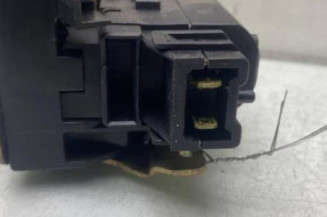 Serrure avant droit RENAULT MASTER 2