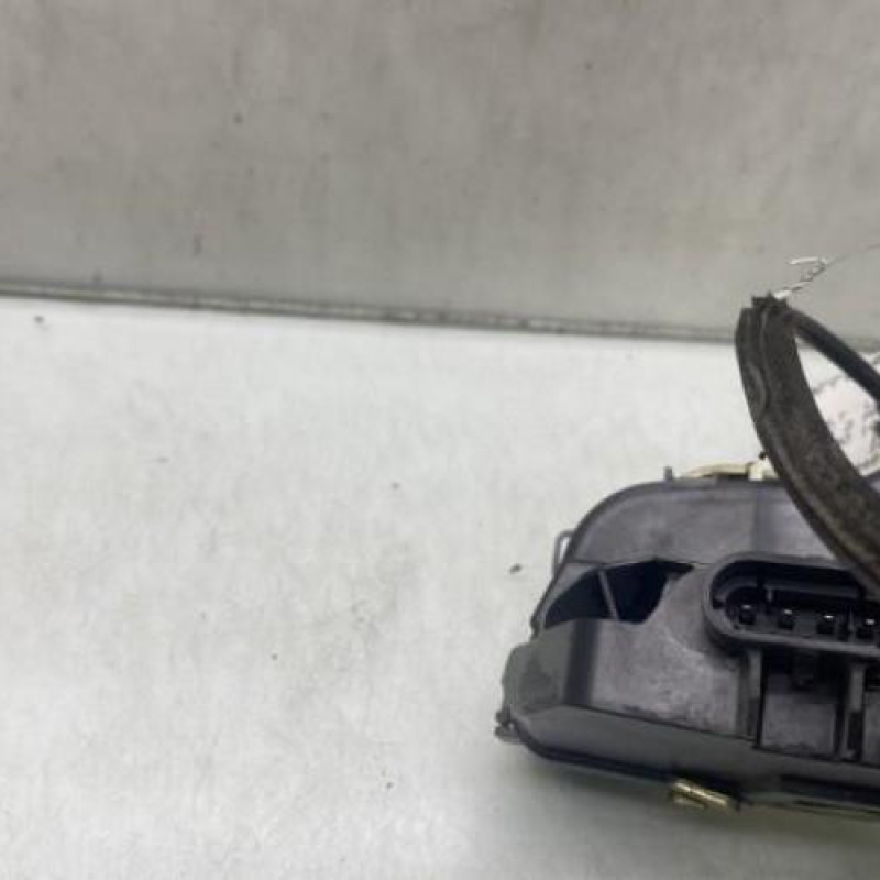 Serrure arriere gauche RENAULT SCENIC 2 Photo n°4