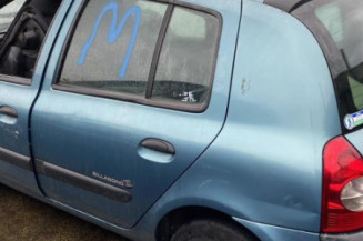 Serrure avant droit RENAULT CLIO 2