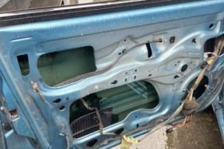 Serrure avant droit RENAULT CLIO 2