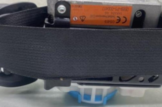 Pretensionneur de ceinture avant droit TOYOTA YARIS 3