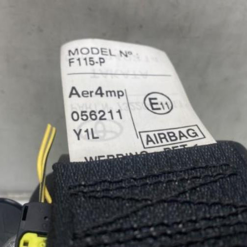 Pretensionneur de ceinture avant gauche TOYOTA YARIS 3 Photo n°6