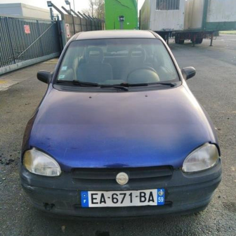 Pretensionneur de ceinture avant gauche OPEL CORSA B Photo n°8