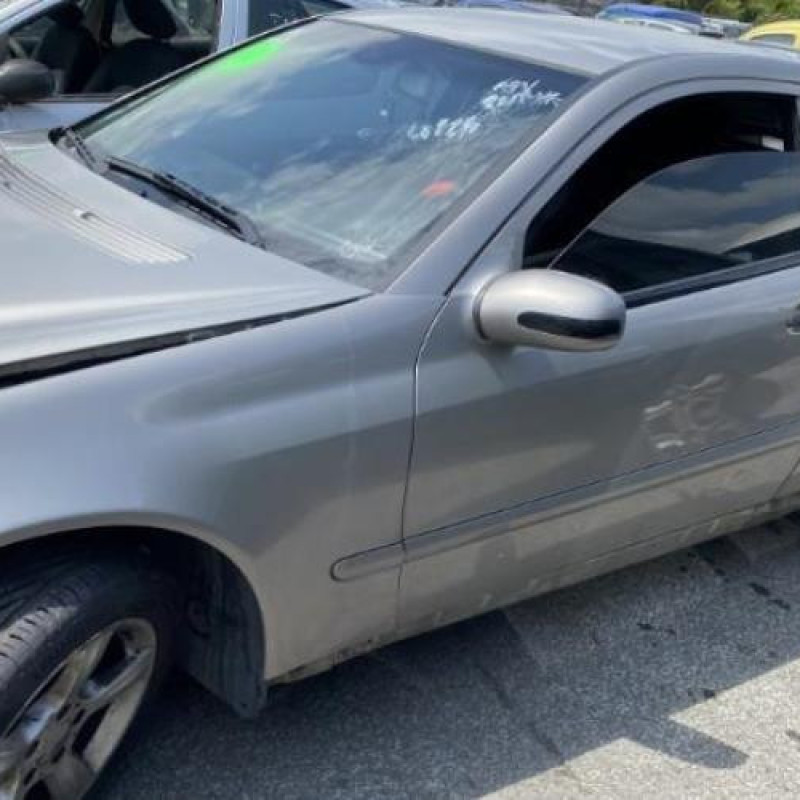 Serrure avant droit MERCEDES CLASSE C 203 COUPE SPORT Photo n°12