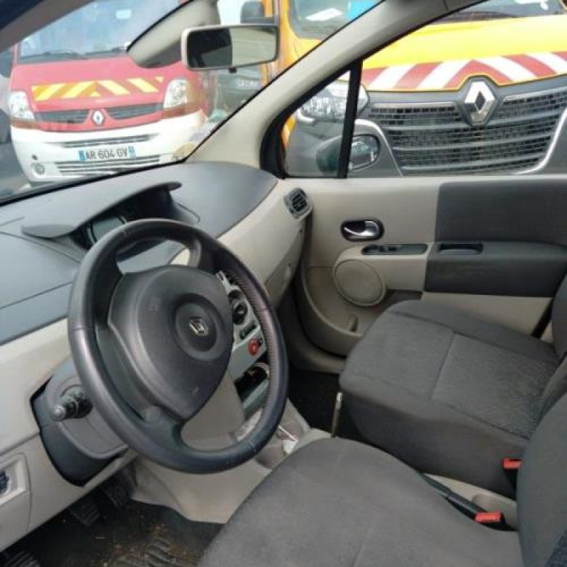 Amortisseur avant droit RENAULT MODUS Photo n°8