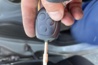 Serrure avant gauche FORD FIESTA 5