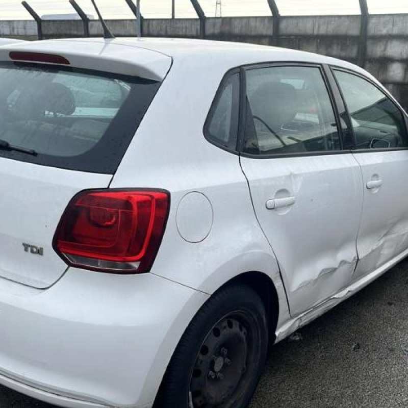 Air bag conducteur VOLKSWAGEN POLO 5 Photo n°7