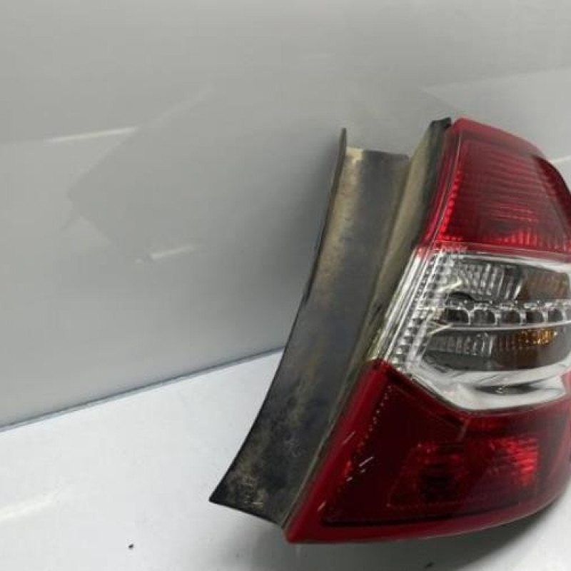 Feu arriere principal droit (feux) CITROEN C4 2 Photo n°3