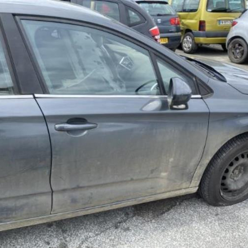 Feu arriere principal droit (feux) CITROEN C4 2 Photo n°12