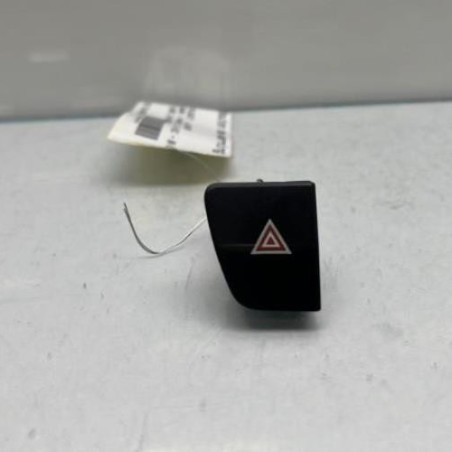 Bouton de warning PEUGEOT 5008 1 Photo n°1