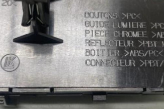 Bouton de warning PEUGEOT 5008 1