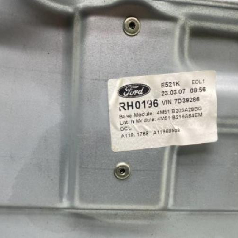 Leve vitre electrique avant droit FORD FOCUS 2 Photo n°3